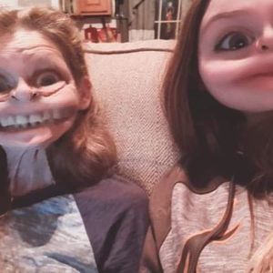 Meet your Posher, Leona